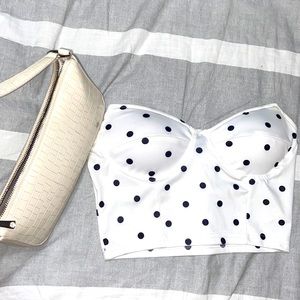 Poka Dot Crop Top🤍